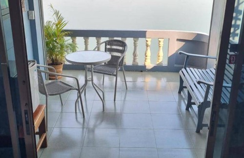 Chiang Khan Hotel | 50 m² Hotel ∙ 5 guests