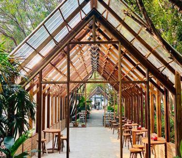 Chiang Rai Hotel | 50 m² Hotel ∙ 6 guests
