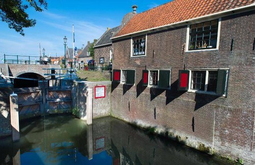 Monnickendam House | 50 m² House ∙ 2 bedrooms ∙ 5 guests