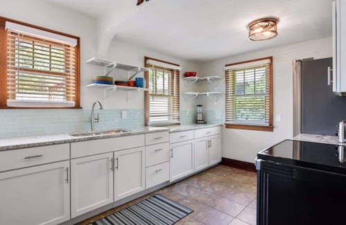 Wayzata House | 50 step to the Heart of Wayzata