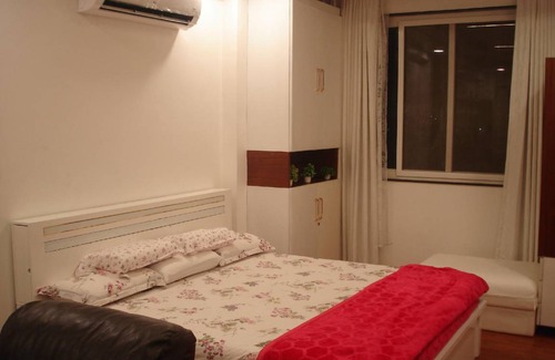 Kukatpally Housing Board Colony House | 500 m² House ∙ 1 bedroom ∙ 5 guests