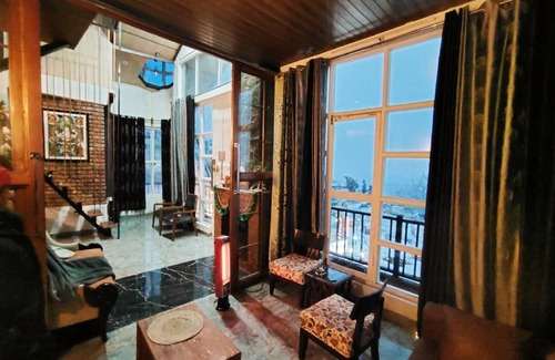 Tehri House | 500 m² House ∙ 5 bedrooms ∙ 16 guests
