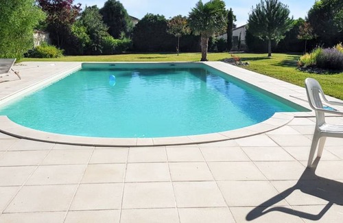 Saint-Palais-du-Ne Villa | 500 m² Villa ∙ 7 bedrooms ∙ 16 guests