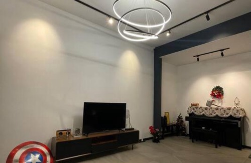 Pasir Pinji House | 5000 SQFT BRAND NEW Semi-D Hype Home 10pax