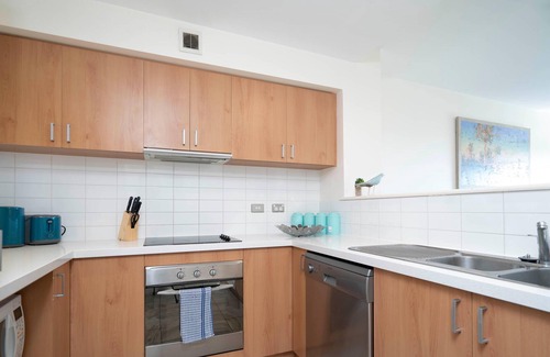 Ascot Apartment | 507 High Family Heaven breathtaking views, pool, parking