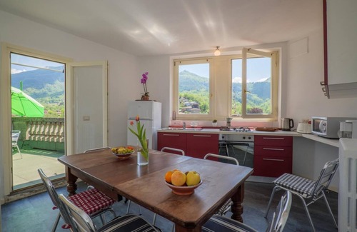 Castello House | 5½-zimmer-haus mit 3 Balkonen und 2 Dachterrassen