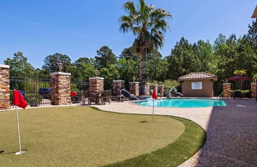 Crown Colony Hotel | 51 m² Hotel ∙ 127 guests