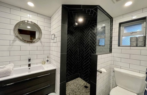 Ucluelet Hotel | 52 m² Hotel ∙ 1 bedroom ∙ 2 guests