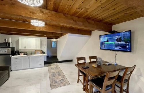 Ucluelet Hotel | 52 m² Hotel ∙ 1 bedroom ∙ 2 guests