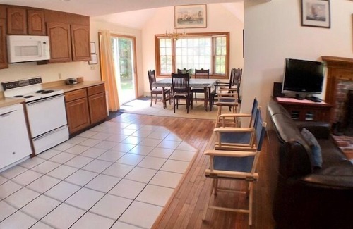 Campground Landing House | 528 Feet To Private Association Beach (2242)