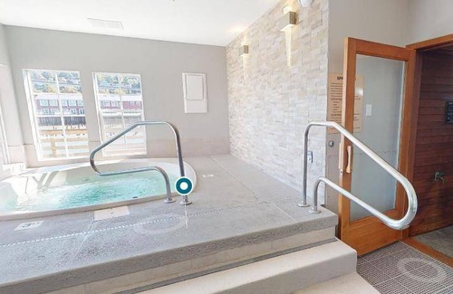 Astoria Hotel | 53 m² Hotel ∙ 2 bedrooms ∙ 6 guests