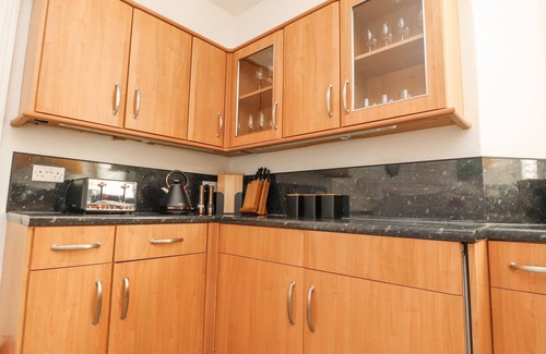 Bare Cottage | 53A PRINCES CRESCENT, pet friendly in Morecambe