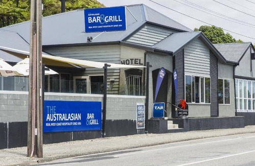 Greymouth Hotel | 54 m² Motel ∙ 2 bedrooms ∙ 127 guests