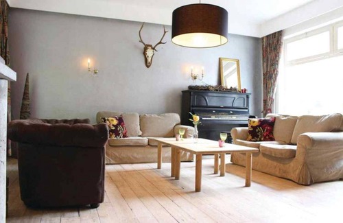 Epen House | 540 m² House ∙ 7 bedrooms ∙ 12 guests