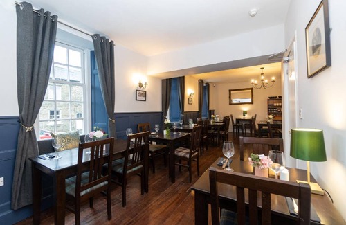 Bowes Bed & Breakfast | 55 m² Bed and breakfast ∙ 3 bedrooms ∙ 8 guests
