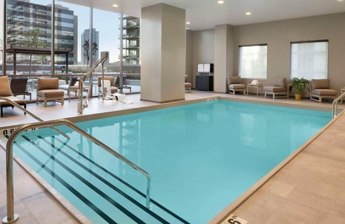 West Loop Gate Hotel | 55 m² Hotel ∙ 2 bedrooms ∙ 127 guests