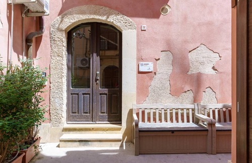 Ortigia House | 55 m² House ∙ 4 guests