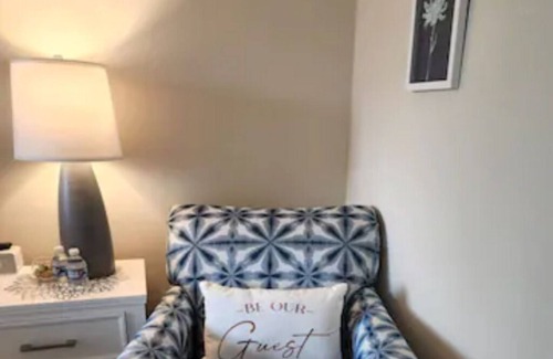 Odenton Apartment | 55 Roku TVs***2-King Beds***9mi Airport***3mi Base