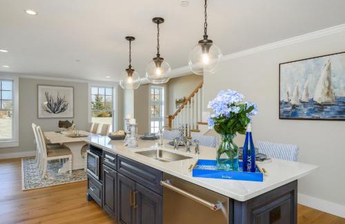Harwich Port House | 557 Route 28, Unit 201, Harwich Port Cape Cod - - TJs Tide
