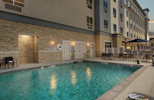 Clear Lake Shores Hotel | 56 m² Hotel ∙ 127 guests