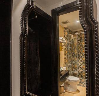 Hang Trong Hotel | 58 m² Hotel ∙ 2 bedrooms ∙ 5 guests