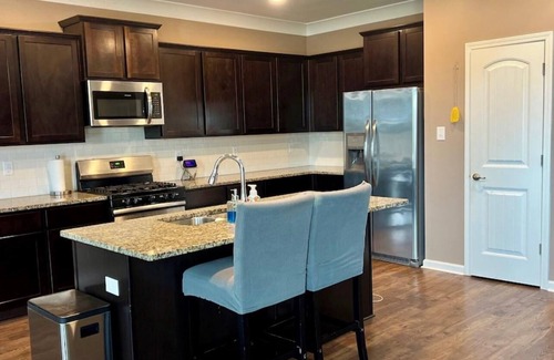 Slidell House | 5BR home with pool, 3 baths; spacious, serene for unforgettable stays