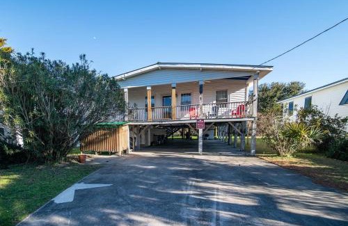 Litchfield by the Sea House | 5BR Scenic View 3 Minutes to the Beach
