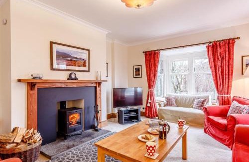 Tarbet House | 6 Bed in Lairg CA210