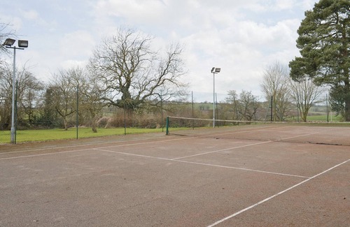Denstone Cottage | 6 bedroom accommodation in Somersal Herbert, Ashbourne