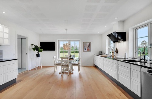 Billund Municipality House | 6 bedroom cozy home in Grindsted