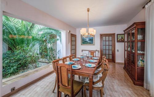 Matadepera House | 6 Bedroom Gorgeous Home In Matadepera