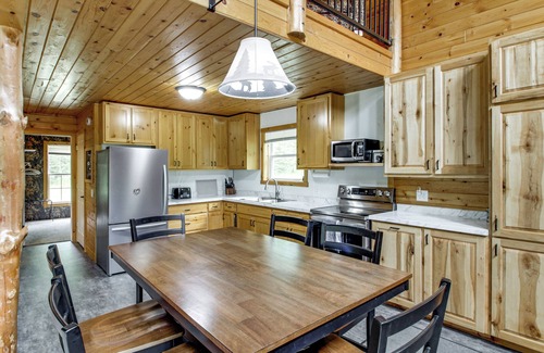 Backus Cabin | 6 Mi to Spider Lake ATV Trails: Cabin w/Fire Pit