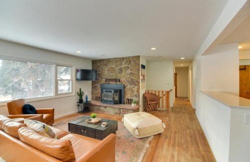 Conifer House | 6 Mi to Staunton State Park Conifer Home with Deck