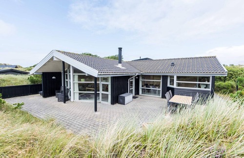 Henne Strand House | 6 person holiday home in Henne
