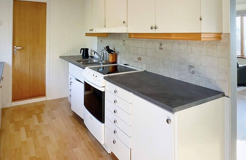 Austvagoy House | 6 person holiday home in LAUPSTAD-By Traum