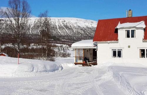 Balsfjord House | 6 person holiday home in Storsteinnes