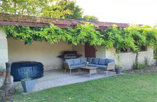 Saint-Aulais-la-Chapelle Apartment | 60 m² Apartment ∙ 4 guests