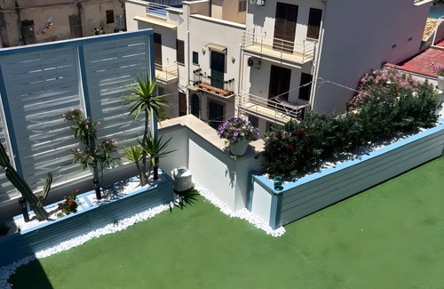 Isola delle Femmine Apartment | 60 m² Apartment ∙ 1 bedroom ∙ 5 guests