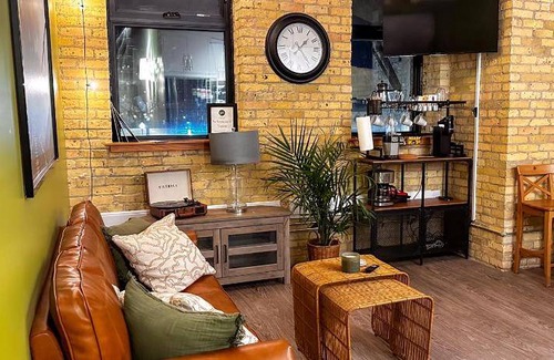 Exchange District Apartment | 60 m² Apartment ∙ 2 bedrooms ∙ 4 guests