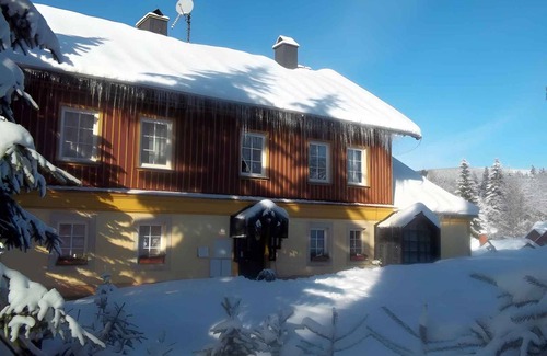Harrachov Apartment | 60 m² Apartment ∙ 2 bedrooms ∙ 6 guests