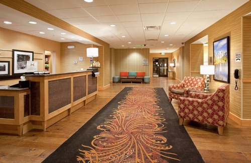 Lone Tree Hotel | 60 m² Hotel ∙ 127 guests