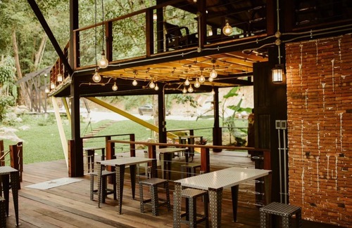 Doi Saket Hotel | 60 m² Hotel ∙ 2 bedrooms ∙ 5 guests