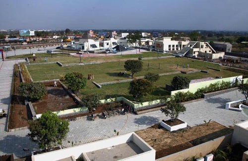 Pimpri - Chinchwad Resort | 60 m² Resort ∙ 8 guests