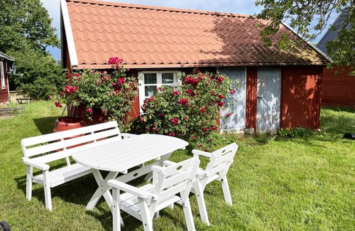 Storlinge House | 60 m² House ∙ 1 bedroom ∙ 4 guests