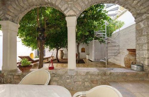 Hydra Apartment | 60 m² Serviced apartment ∙ 4 guests