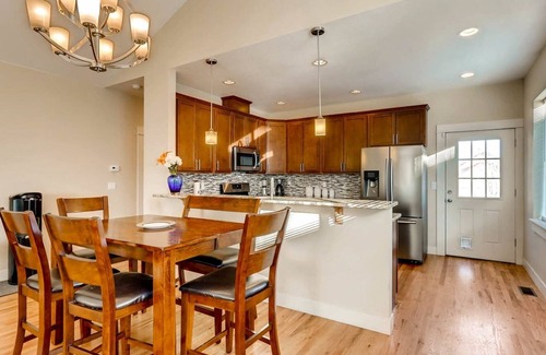 Pleasant View House | 60 Minutes to Ski Country, 15 Minutes to Downtown Denver