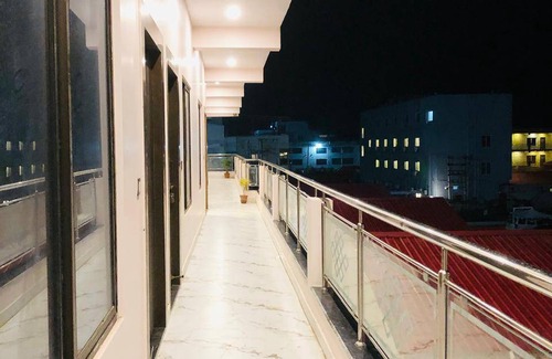 Mandarmani Hotel | 600 m² Hotel ∙ 4 guests