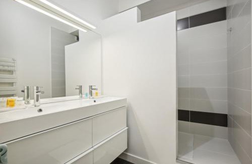 Quartier de la Porte-Saint-Denis Apartment | 607 Suite Paradis - Superb apartment in Paris