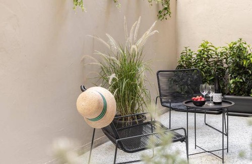 Neapoli Hotel | 61 m² Hotel ∙ 2 bedrooms ∙ 6 guests