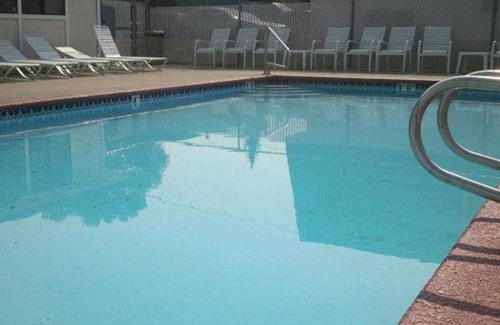 North Spokane Hotel | 61 m² Motel ∙ 3 bedrooms ∙ 127 guests